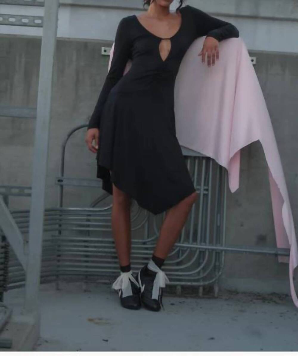 NEW GEEL women's singer dress in black